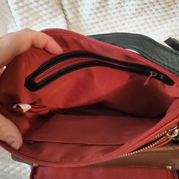 Purse - Picture 2 of 4